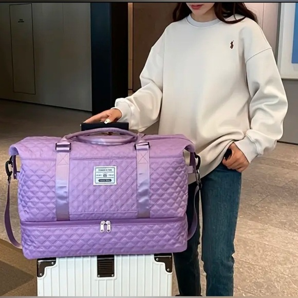 Large Lightweight Water Resistant Travel Zipper Duffel Luggage Bag, NWOT - Picture 9 of 17